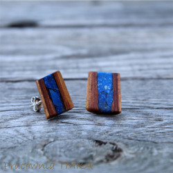 Kolczyki z drewna śliwy z lapis lazuli
